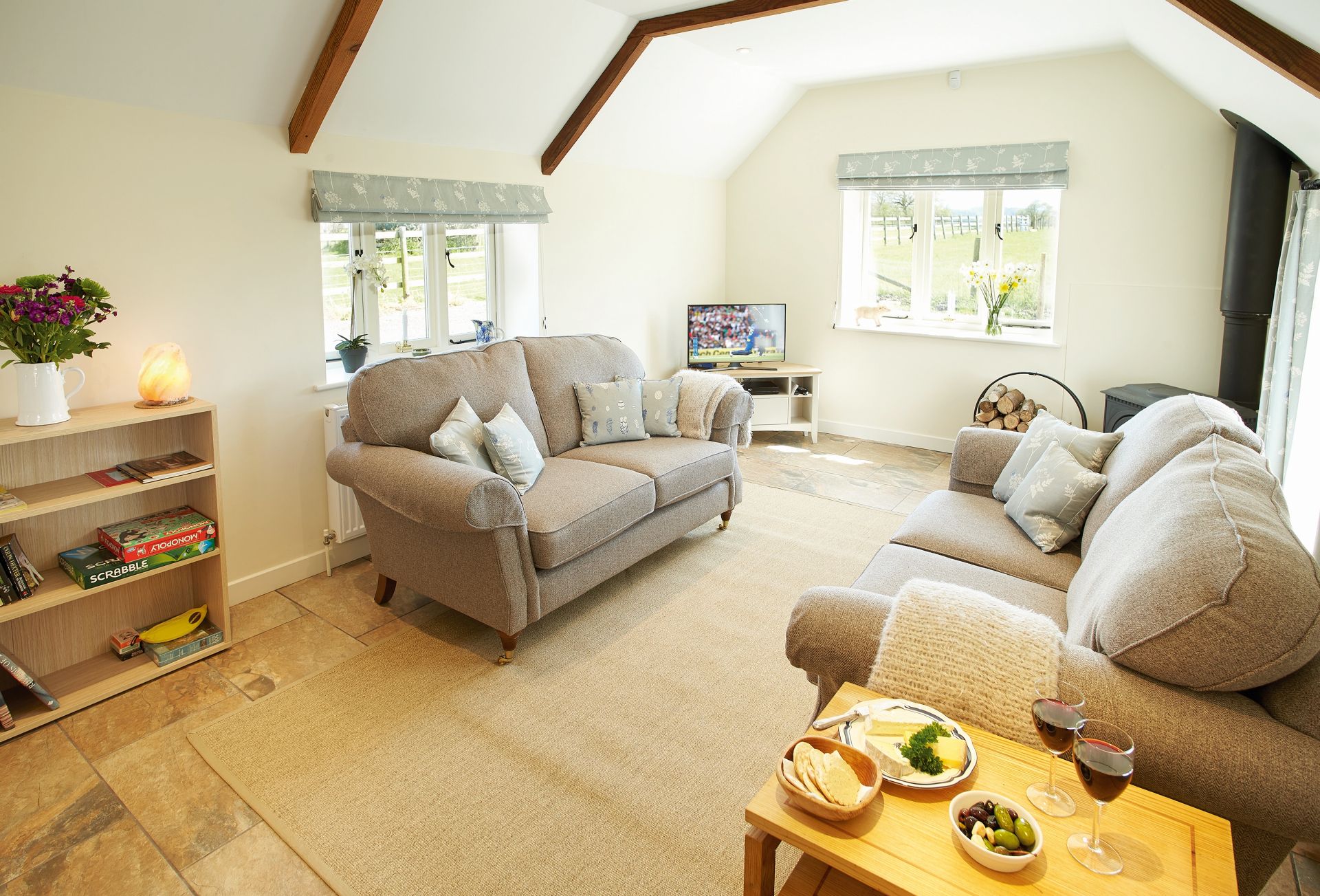 Downclose Piggeries sleeps 3