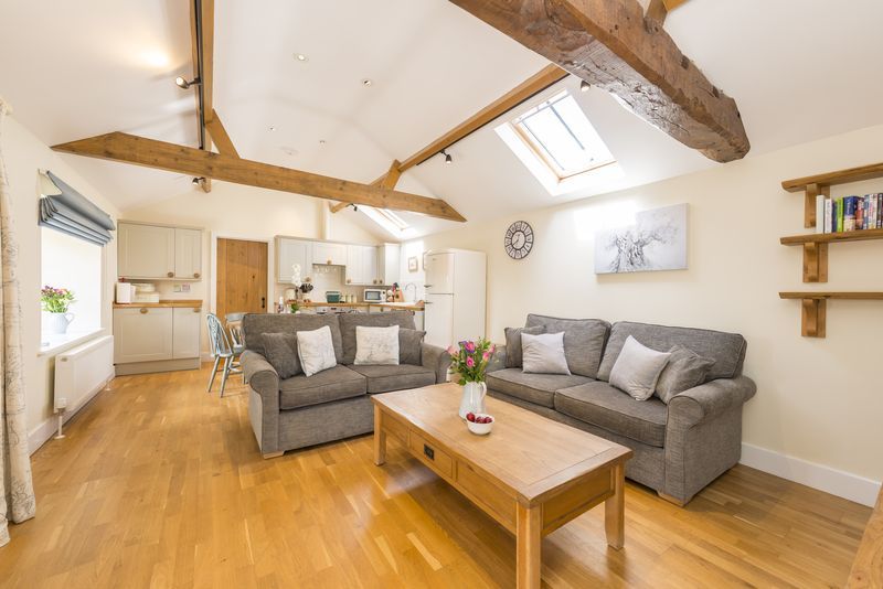 Dapple Cottage is located in Yarmouth and surrounding villages