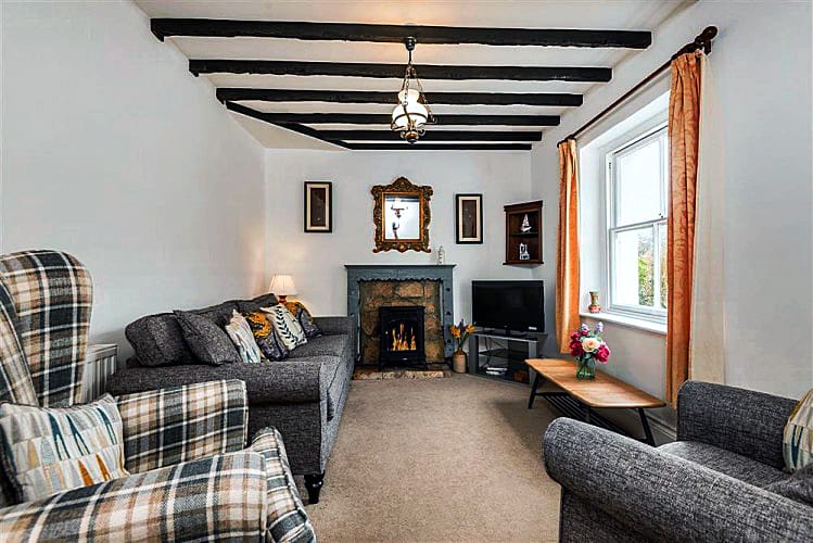Crays Cottage is located in Lyme Regis